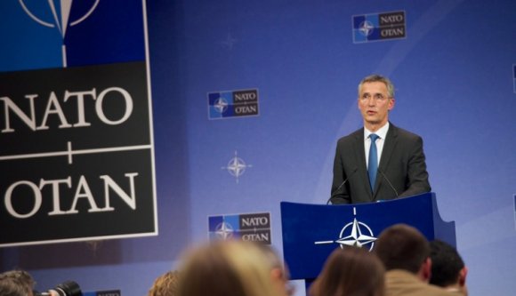A NATO szolidáris Törökországgal, de önmérsékletet kér