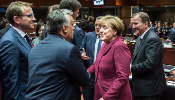 EU-török csúcs: megállj a migrációnak!