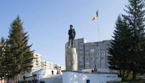 Szentgyörgyi zászlócsere: mutassanak rá bizonyítékot!