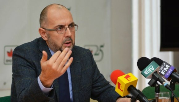 Új román találmány, egy évig még működhet is