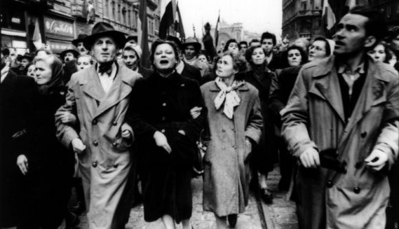 Nagy Imrének le kellett volna vernie az '56-os forradalmat?