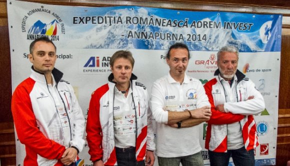 Elindult Török Zsolt az Annapurnára