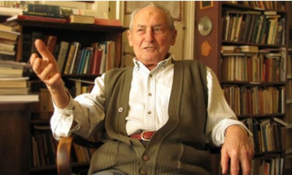 Századik életévében elhunyt Tőkés István