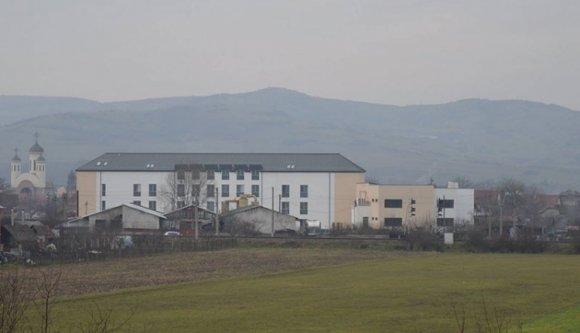 Megszavazták a magyar iskolát Szamosújváron