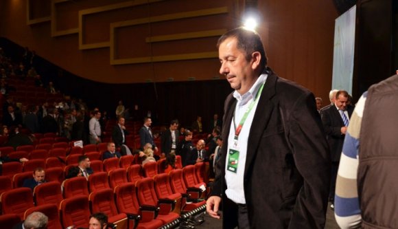 Bunta szakít az RMDSZ-szel