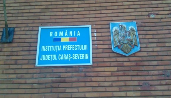 FRISSÍTVE - Több prefektust meneszt a kormány