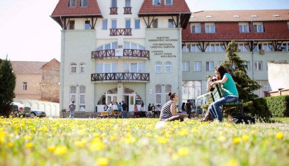 A PKE válsága nem érinti az intézmény hallgatóit