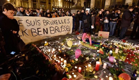 Gyásznapot hirdetett a kormány csütörtökre