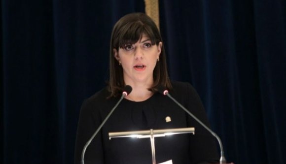 Rendszeresen zaklatják a DNA főügyészét