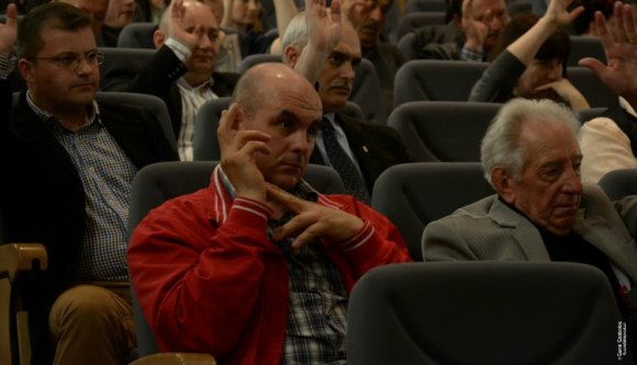 Nem Vákár vezeti az RMDSZ megyei listáját