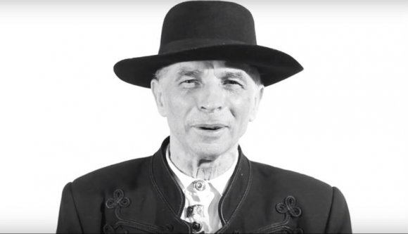 Botrány a Taxi gigakatedrális-ellenes dala körül