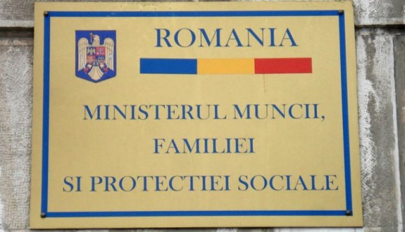 Máris visszavonták a közalkalmazotti bértervezetet