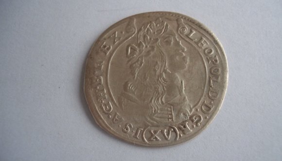 Egy rakás pénzt találtak a föld alatt Szatmár megyében