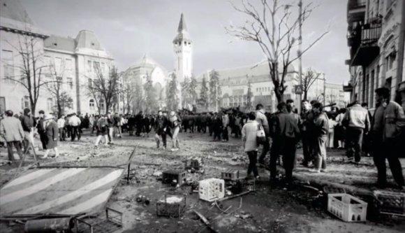 Kitüntették az RMDSZ székházának 1990-es védőit