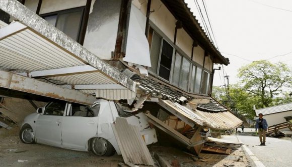 7,1-es erősségű földrengés rázta meg Japánt
