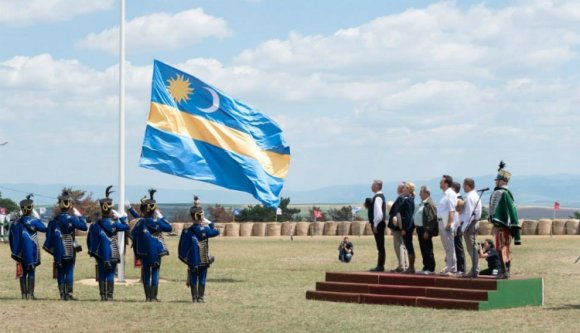 Hiteles-e napjaink székely zászlója?