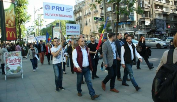 Az óriásmecsetet is utálja a magyargyűlölő Diaconu