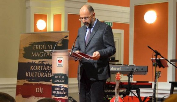 Kovács Péter elmagyarázza a zongora rejtélyét