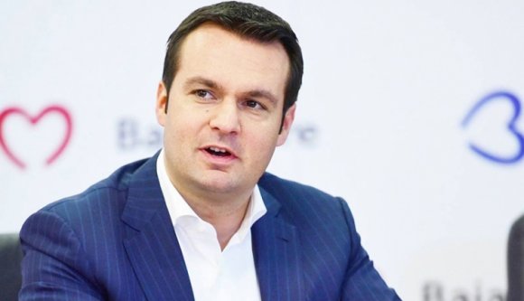 Nagybánya: az előzetesben levő ex-polgármester támogatására biztat az RMDSZ