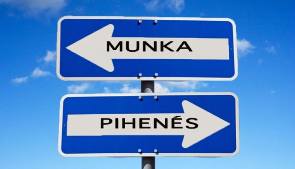 Hurrá! Csökkentené két honatya a munkaidőt!