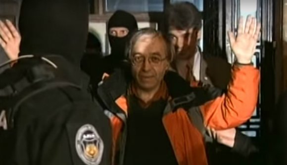 Nagy mázlija van a román szexgurunak a svédekkel