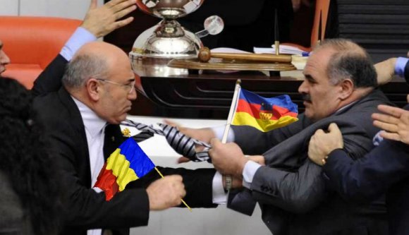 Nagyobb nyugdíjat a romániai magyaroknak!