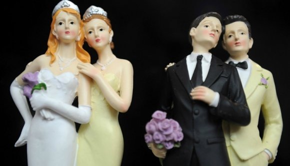 Hárommillióan írtak alá a heteró házasságért