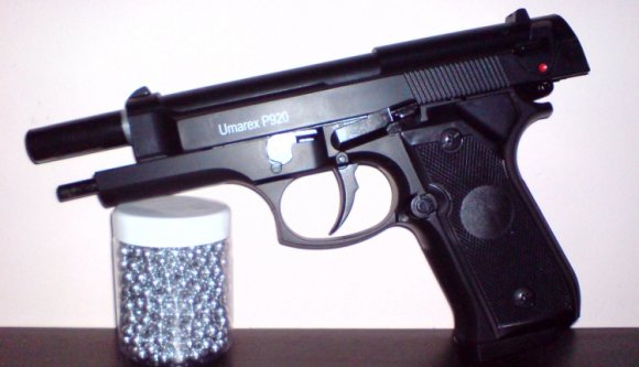 Fényes nappal próbált kirabolni egy bankot egy férfi Bukarestben