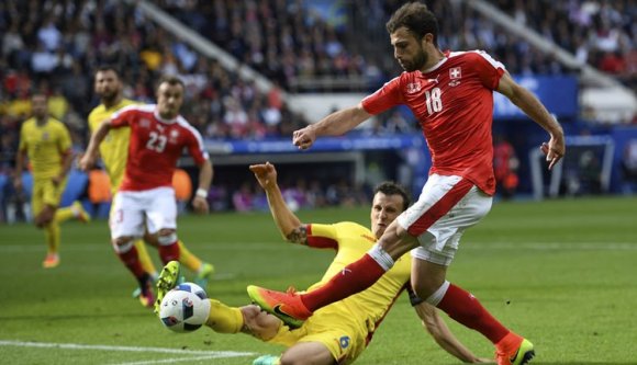 Egy pontot szült a román kivárás