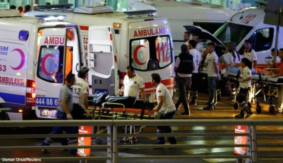 Közel negyven áldozatot követelt egy isztambuli merénylet