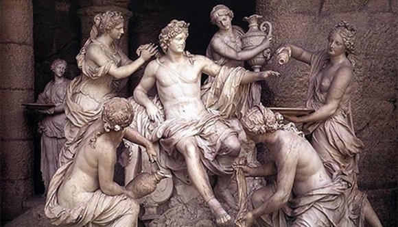 Klasszikus műveltségével villog az adóhivatal