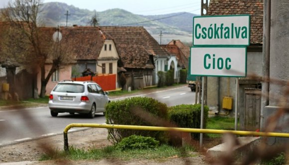 Visszavenné történelmi magyar neveit Hármasfalu