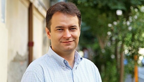 Portik Vilmos kilépett az EMNP-ből