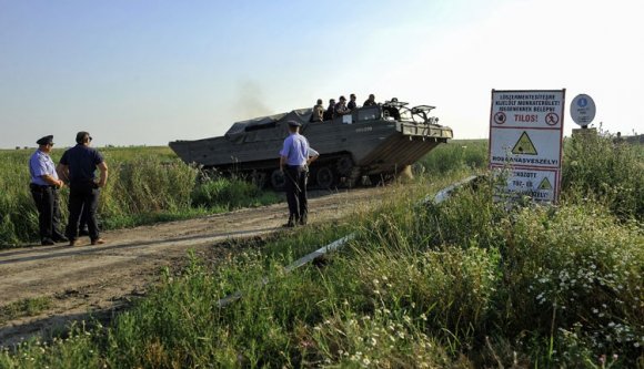 Hősi halottá nyilvánítják a négy magyar tűzszerészt
