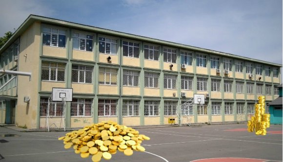 Mennyire ingyenes az iskolai oktatás Romániában?