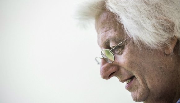 Elhunyt Esterházy Péter Kossuth-díjas író