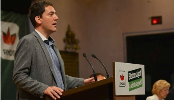 Az RMDSZ egyelőre nem áll szóba az Erdélyi Magyar Néppárttal