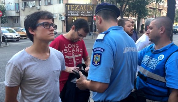 Román bírák, ügyészek és tanárok Erdogan tisztogatása ellen