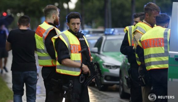 Egyetlen ember lövöldözött Münchenben