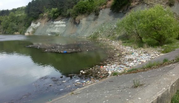 Készenléti állapotot hirdetne Szászfenes a szemét miatt