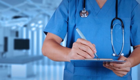 Operáció közben rázta meg a beteget a kórházi berendezés