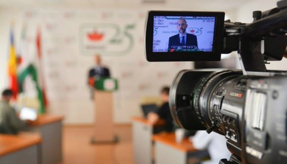 Az RMDSZ tárgyalna a PSD-vel a kormánybuktatásról