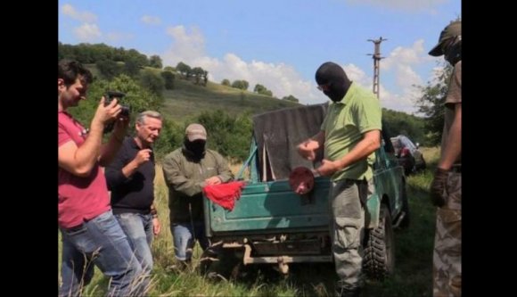 A „fegyvercsempészek” nem voltak színészek