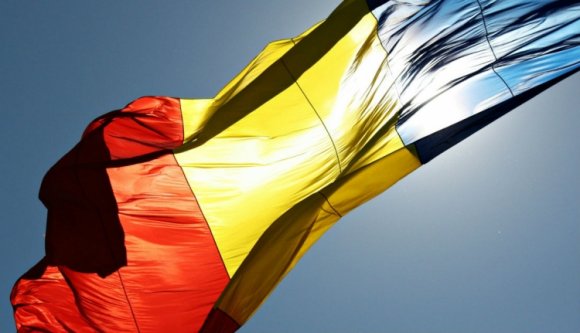 Román zászlót lopott Kézdivásárhelyen, elfogták