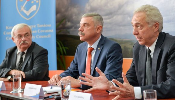 Panaszkodni? Azt szabad a székelyeknek