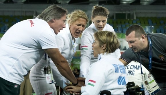 Bronzérmes a magyar női párbajtőrcsapat a paralimpián