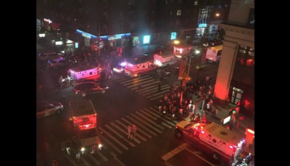Bomba robbant New Yorkban: 29 sérült