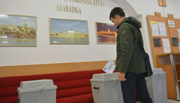 Megkezdték a levélszavazatok nyilatkozatainak feldolgozását