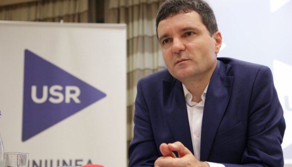 Felmérés: tarolna a PSD-ALDE szövetség a választáson