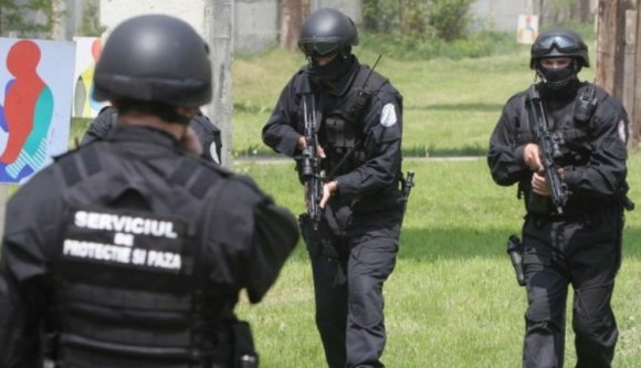 Kiskorúakkal orgiázott a Kormányőrség egyik volt tisztje